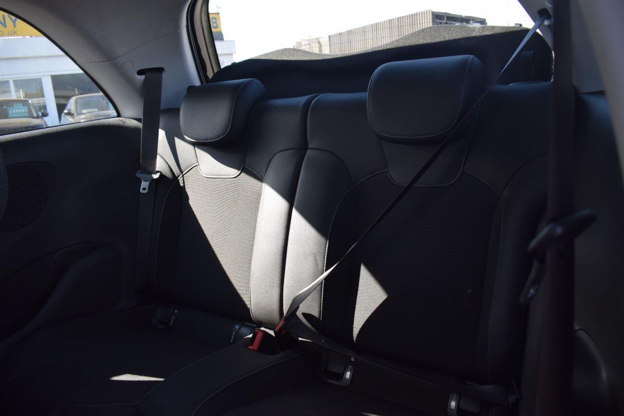 Vauxhall Adam view 11