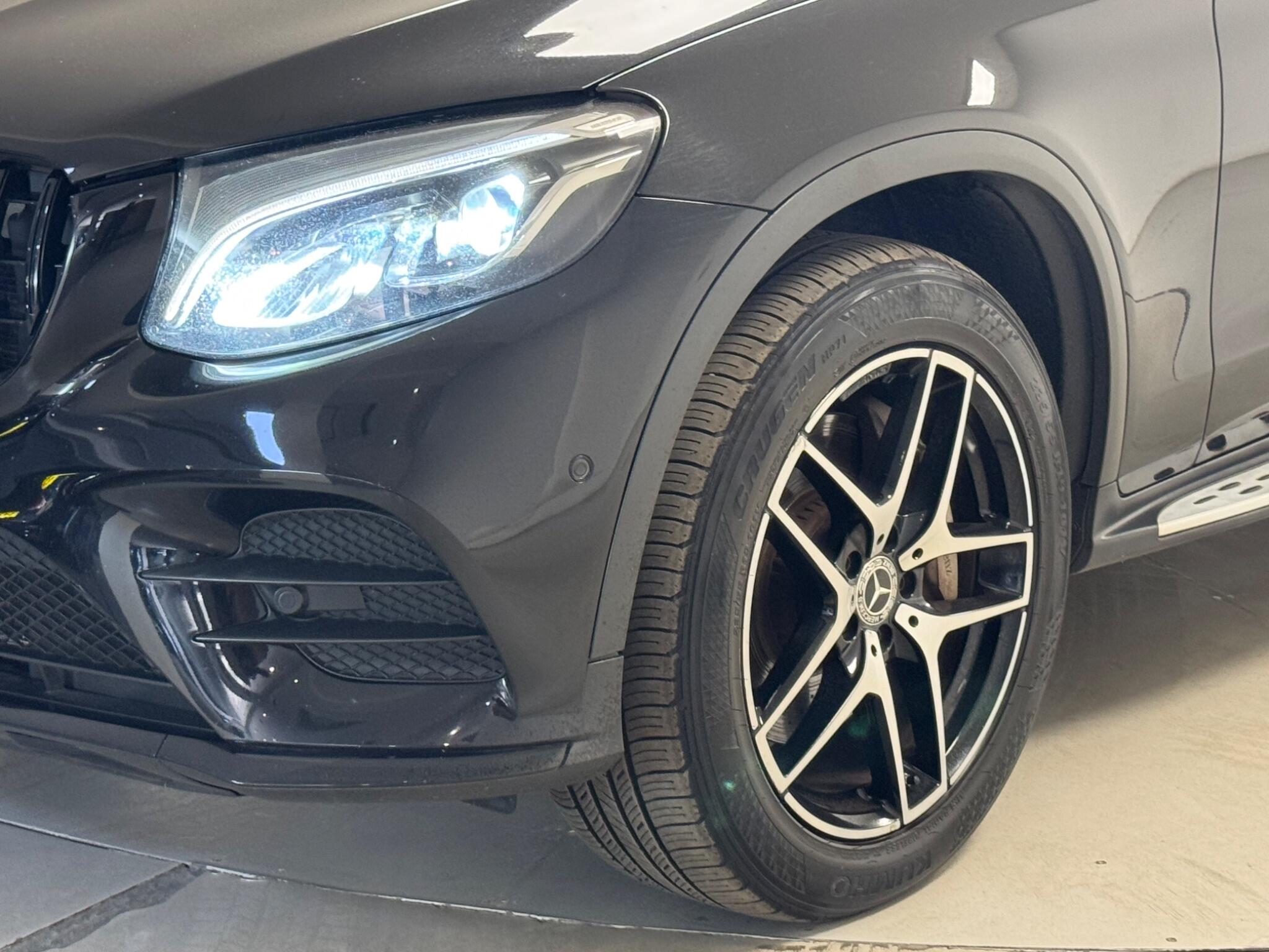 Mercedes-Benz GLC view 18