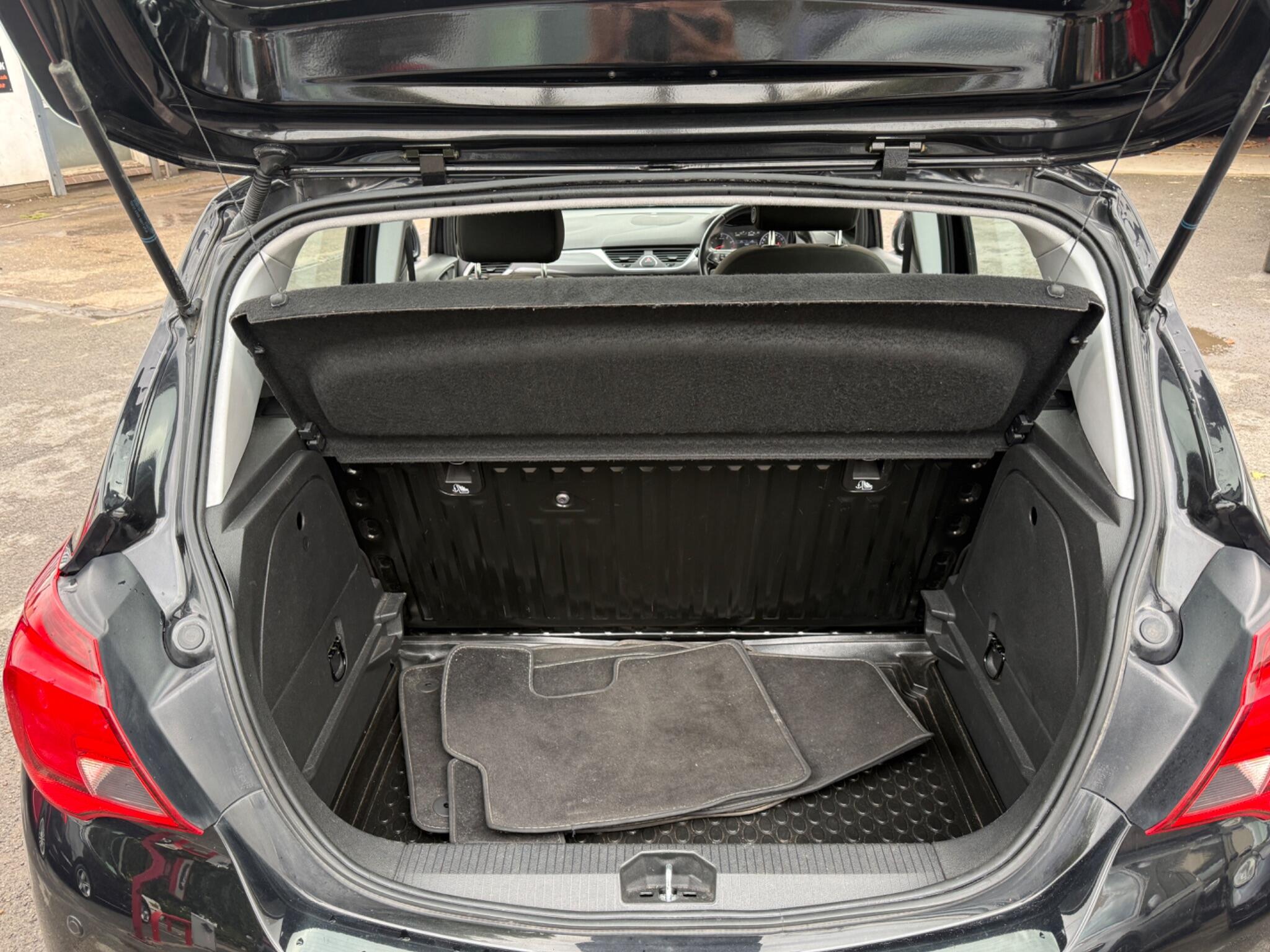 Vauxhall Corsa - Image 40