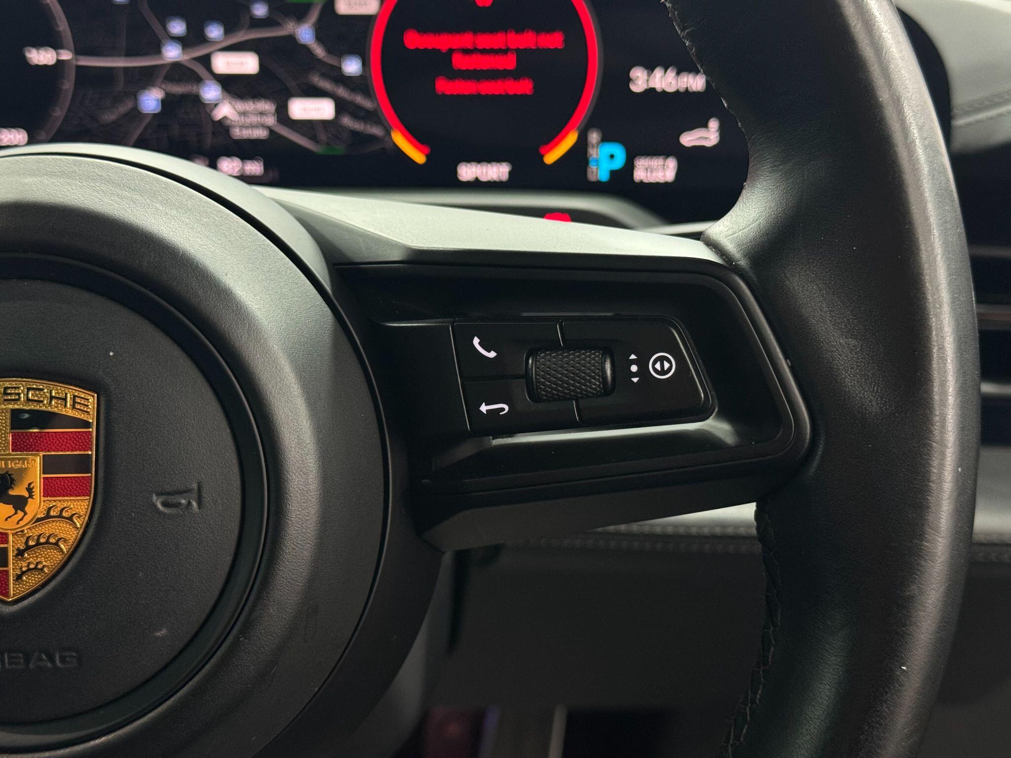 Porsche Taycan view 39