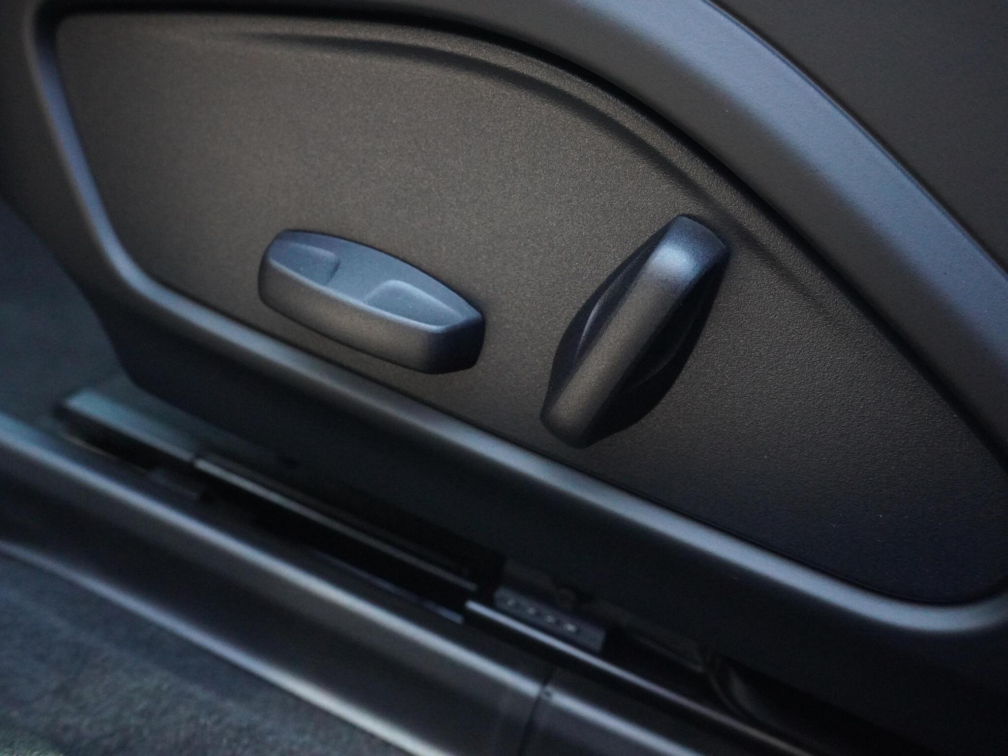 Porsche Panamera view 42