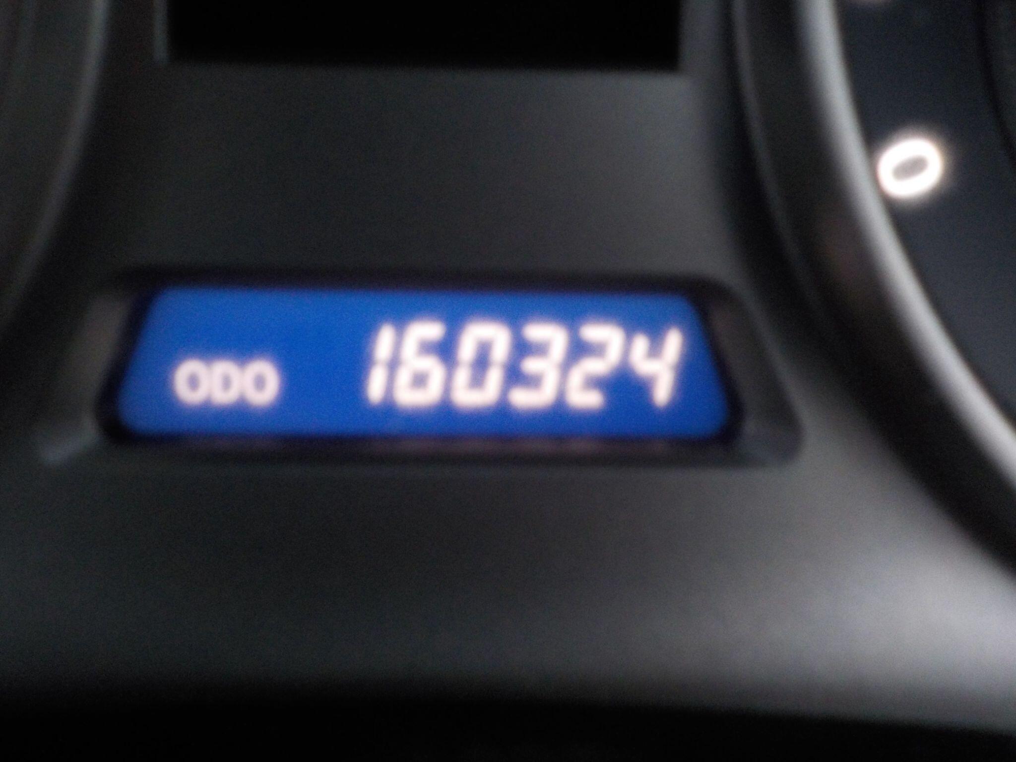 Lexus IS 2.2 220TD 4dr