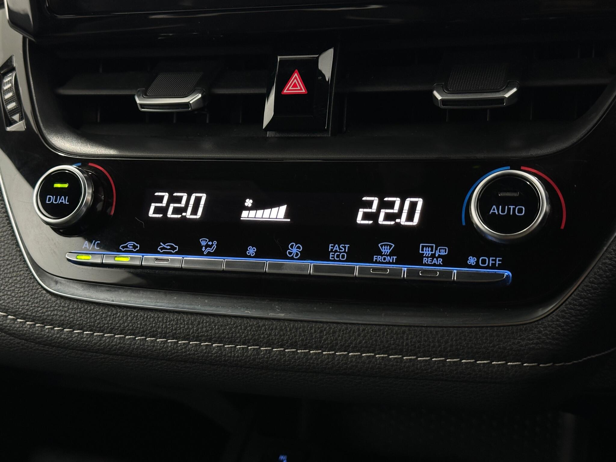Toyota Corolla view 22