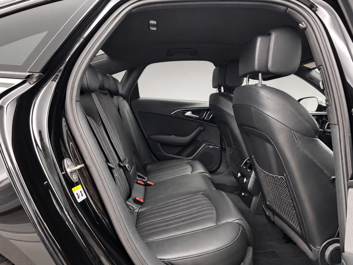 Audi A6 view 29