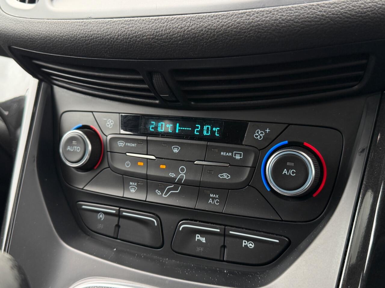 Ford Kuga view 23