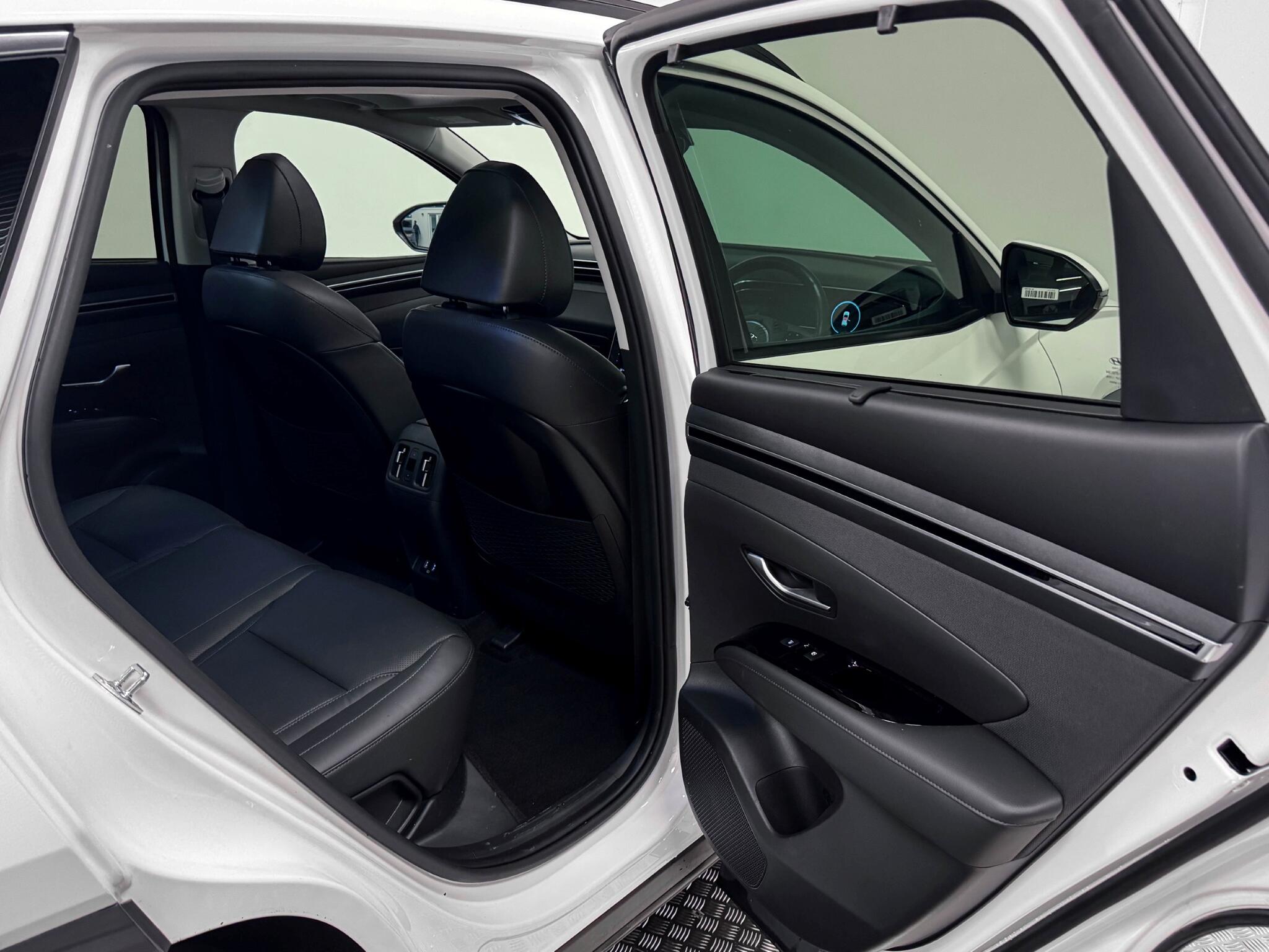 Hyundai Tucson view 9