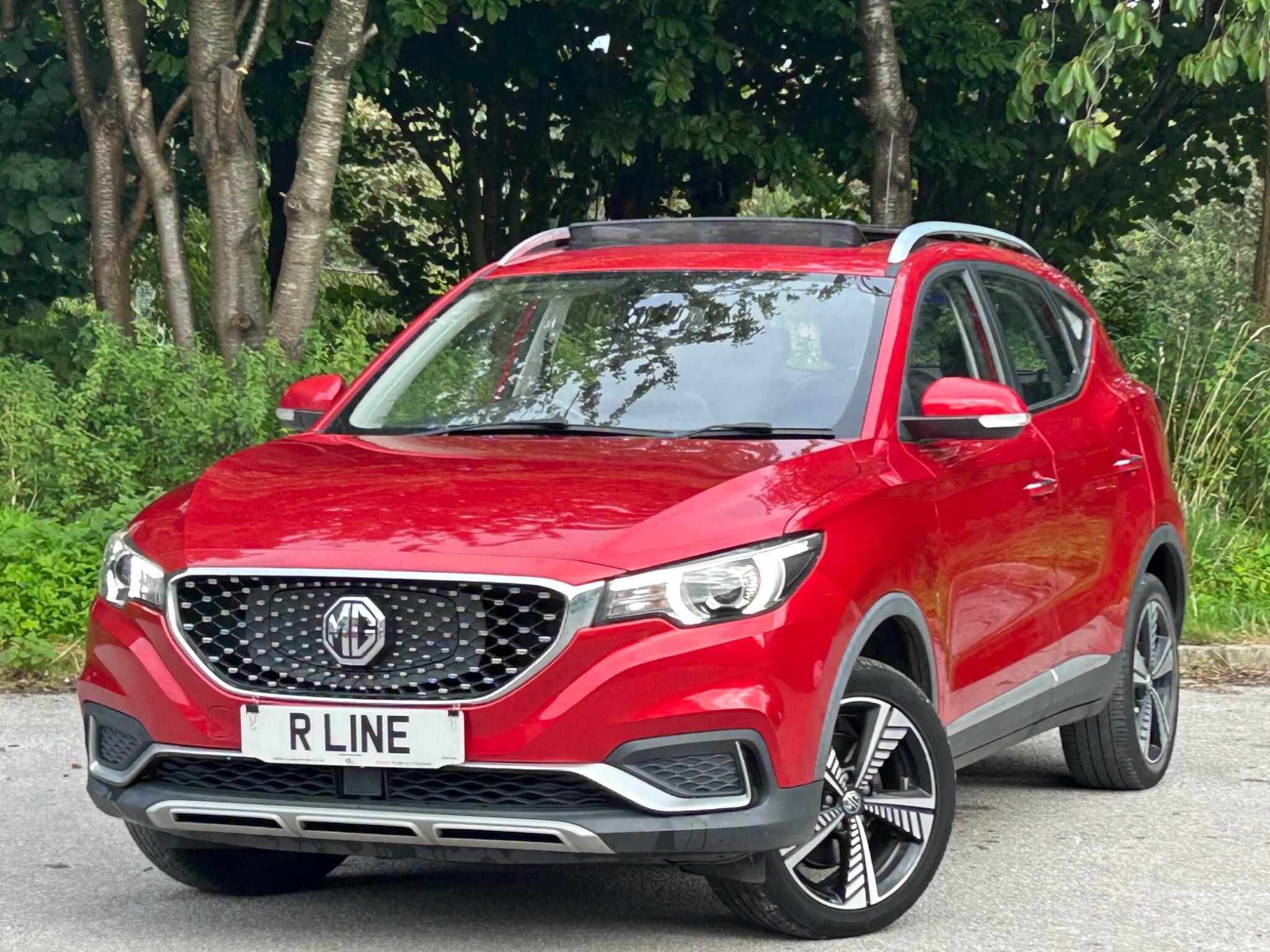 MG ZS view 8