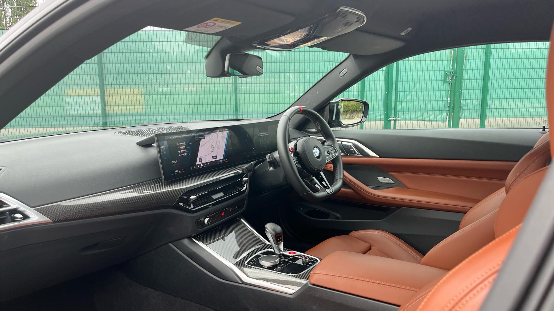BMW M4 view 7