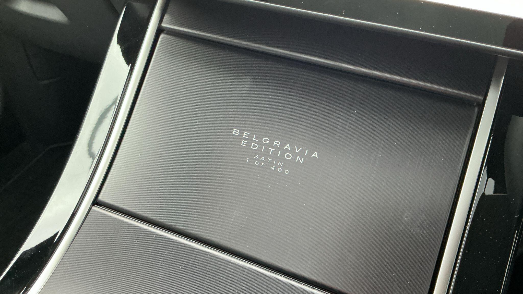 Land Rover Range Rover Velar view 29