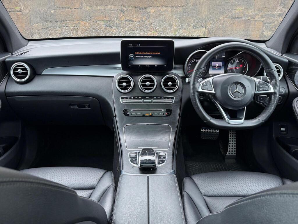 Mercedes-Benz GLC view 12