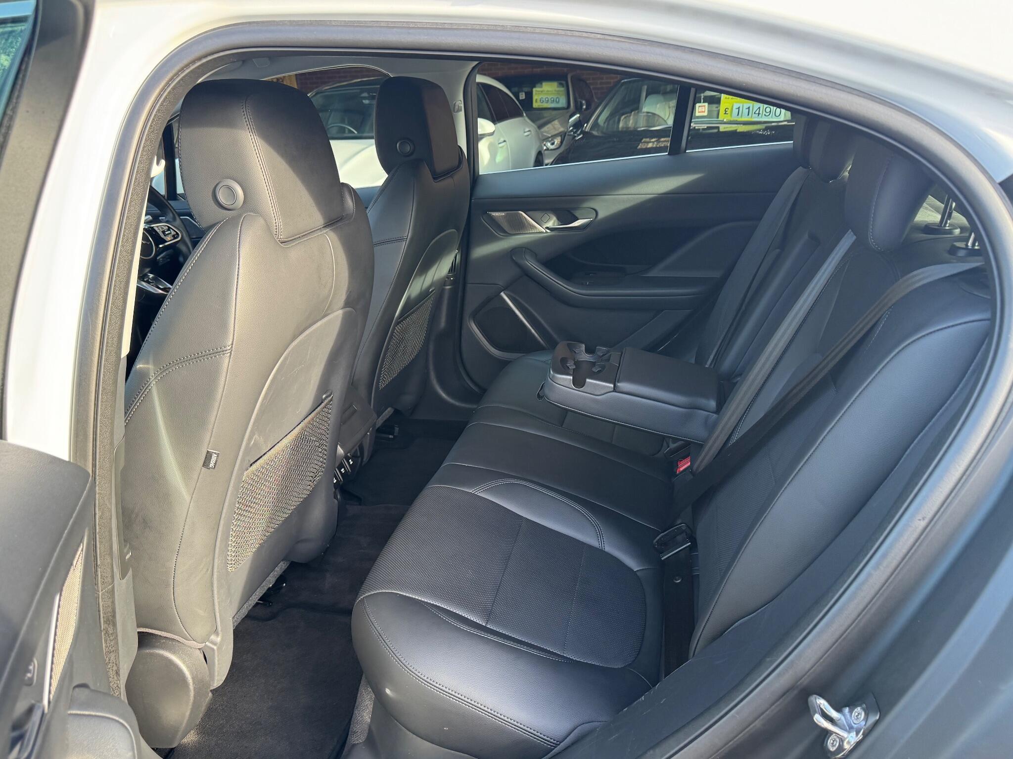 Jaguar I-Pace view 8