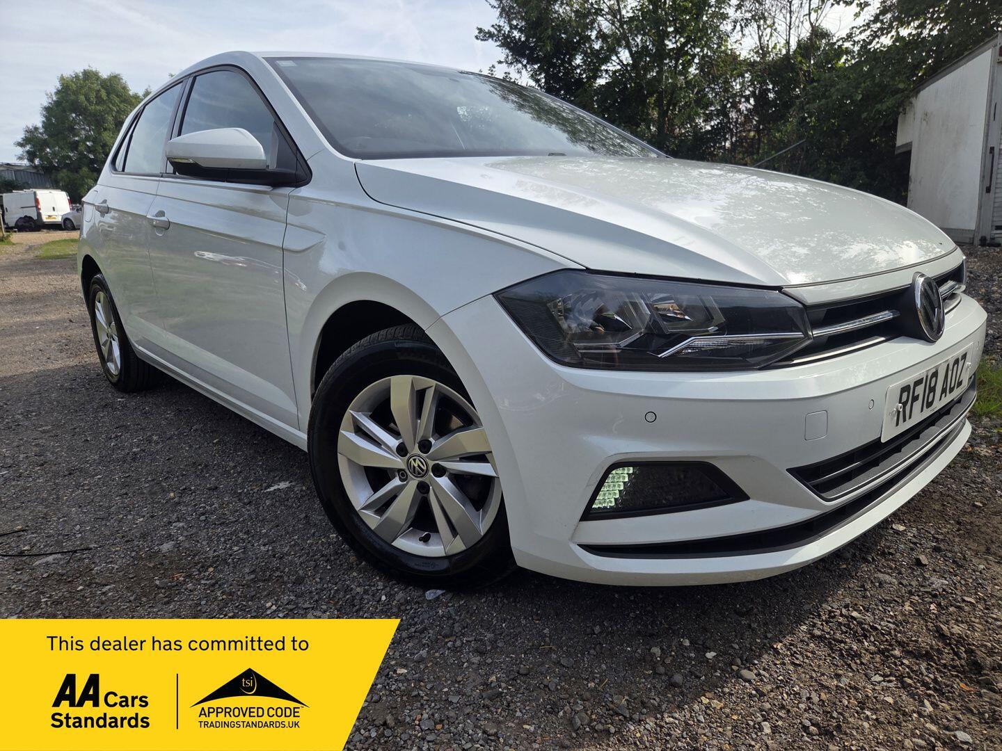Volkswagen Polo view 5