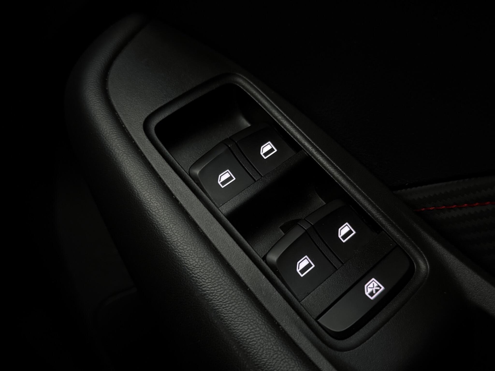 MG ZS view 29