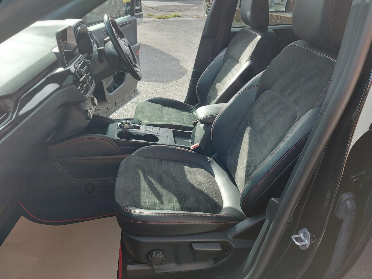 Ford Kuga view 8