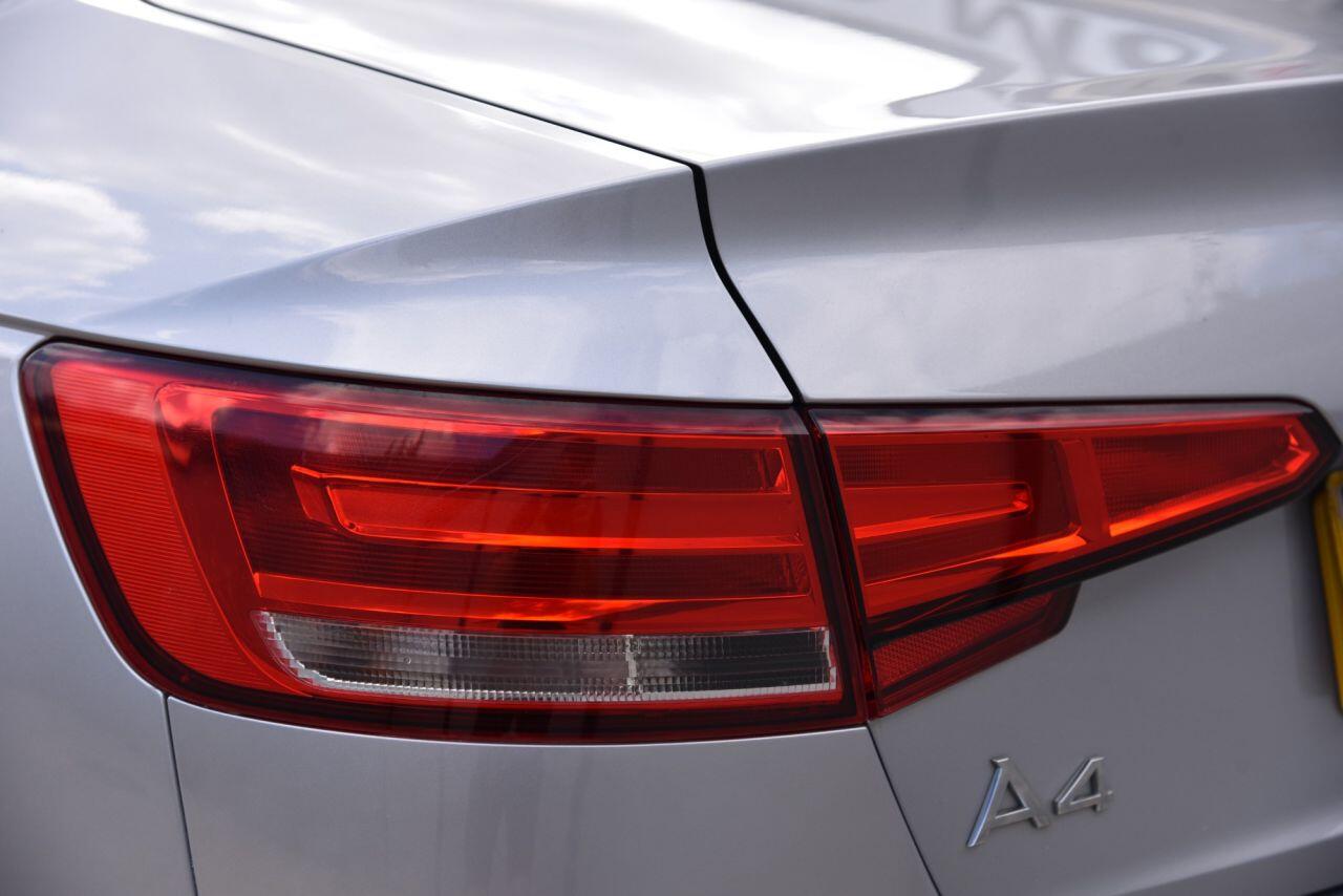 Audi A4 view 16