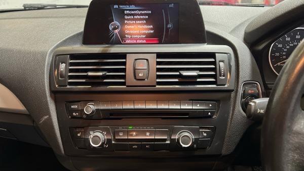 BMW 1 Series view 16