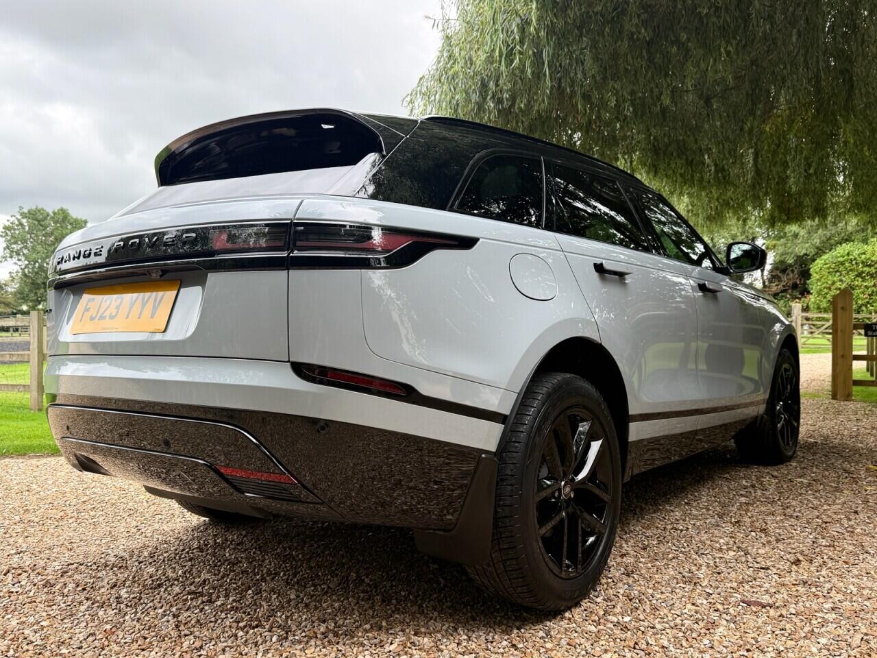 Land Rover Range Rover Velar view 23