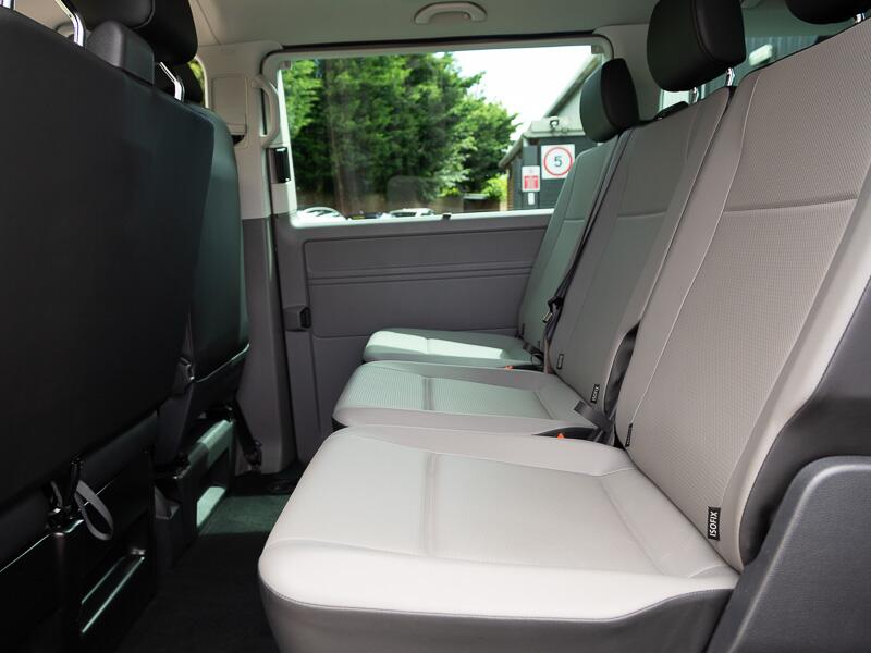 Volkswagen Transporter view 6