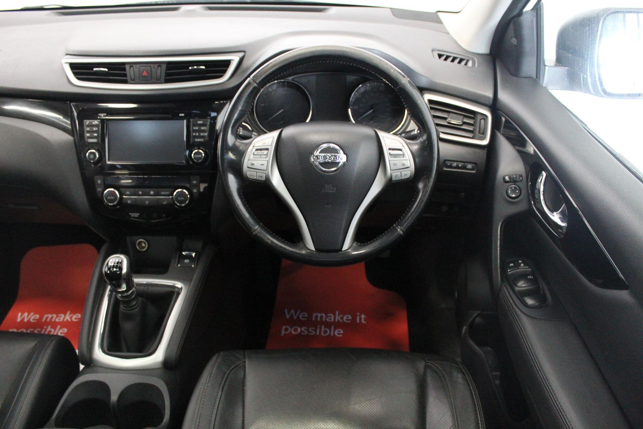 Nissan Qashqai view 45