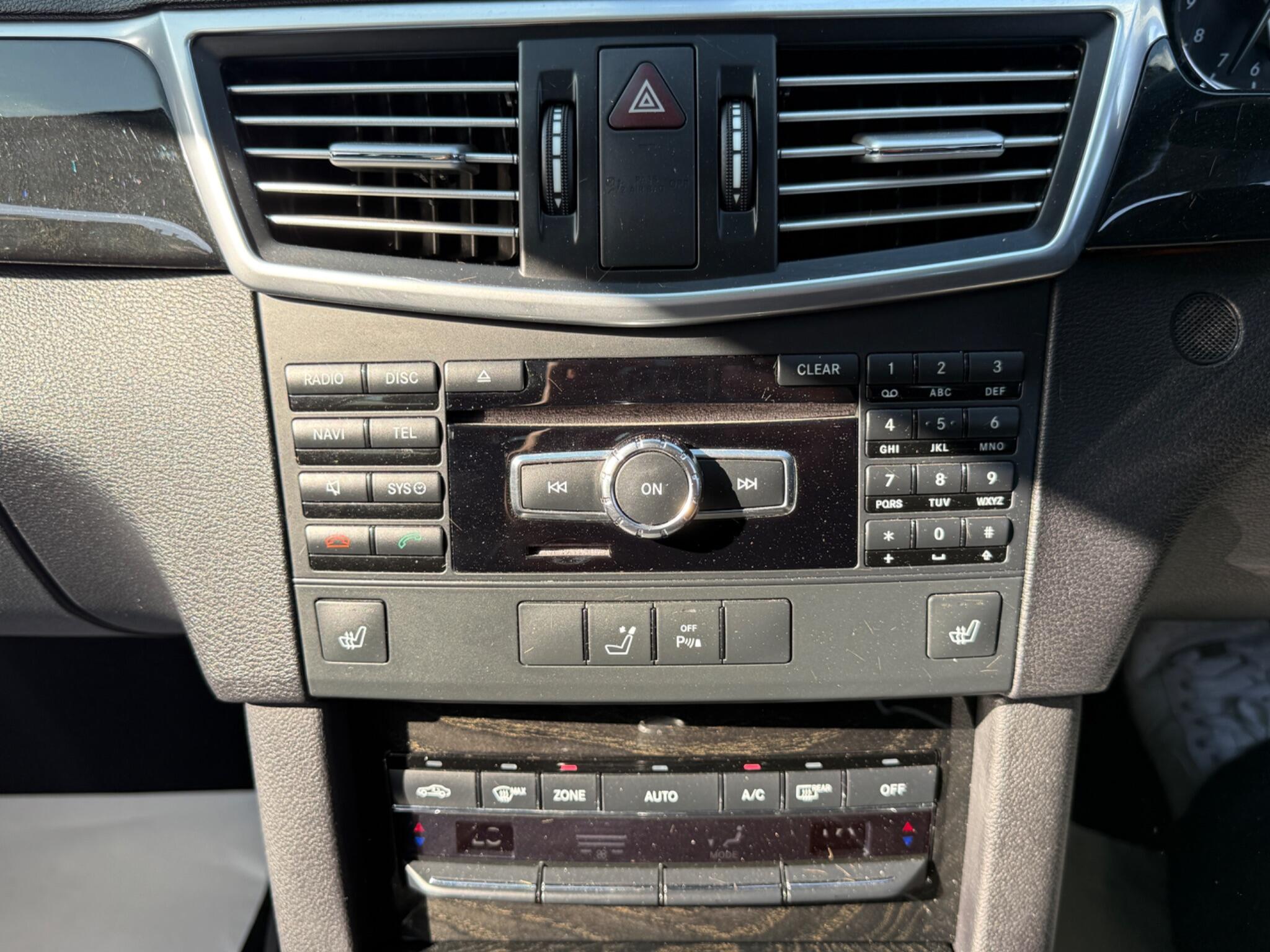 Mercedes-Benz E Class - Image 28