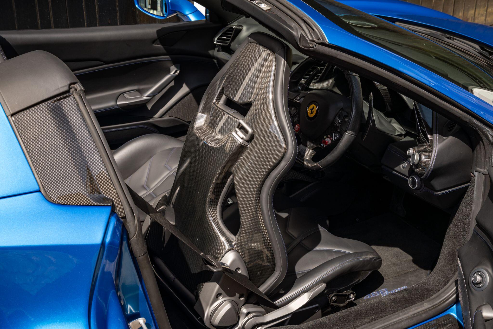 Ferrari 488 view 26