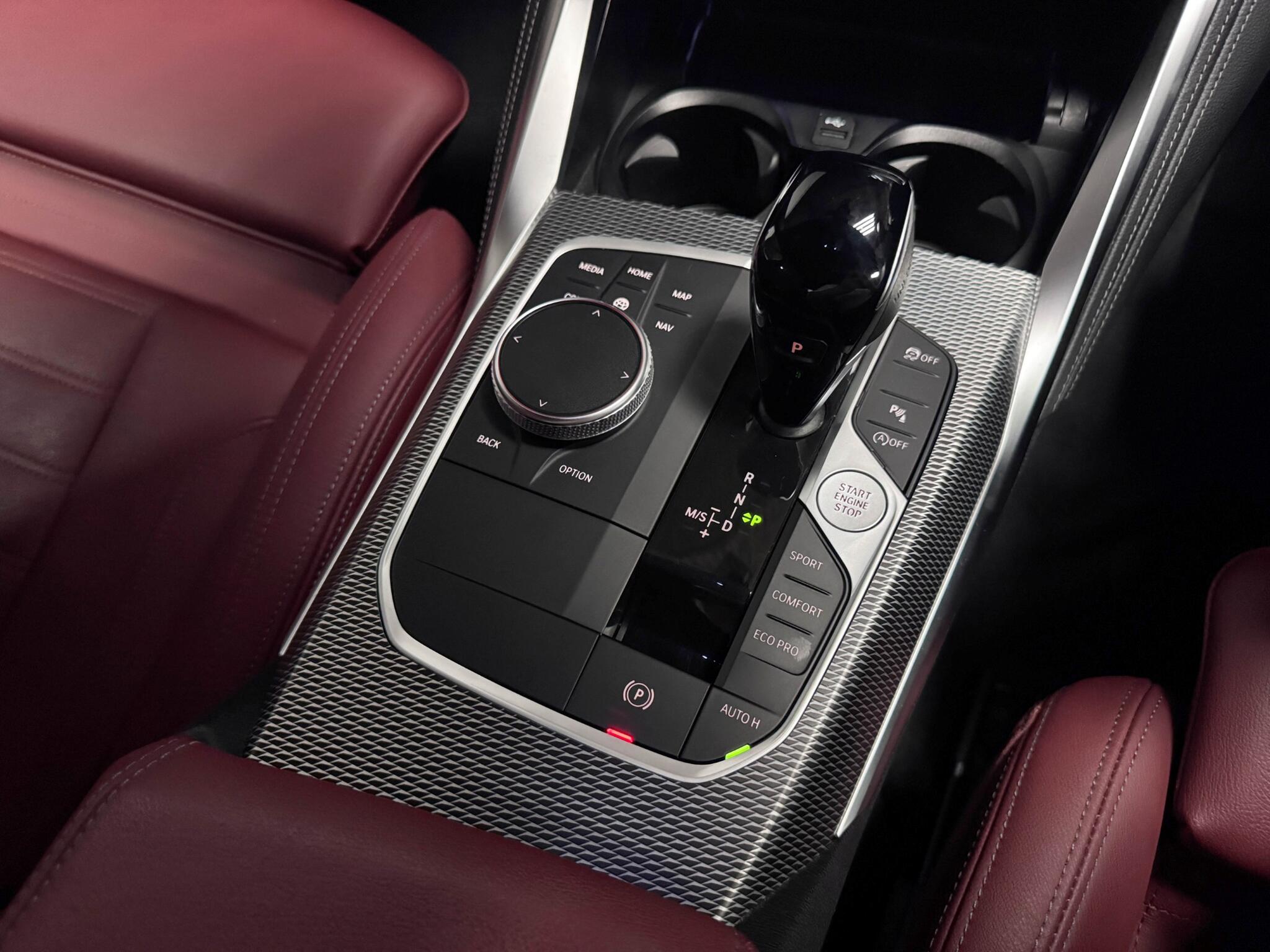 BMW 4 Series view 32