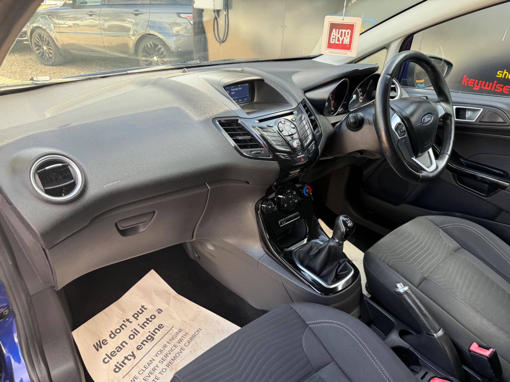 Ford Fiesta view 22