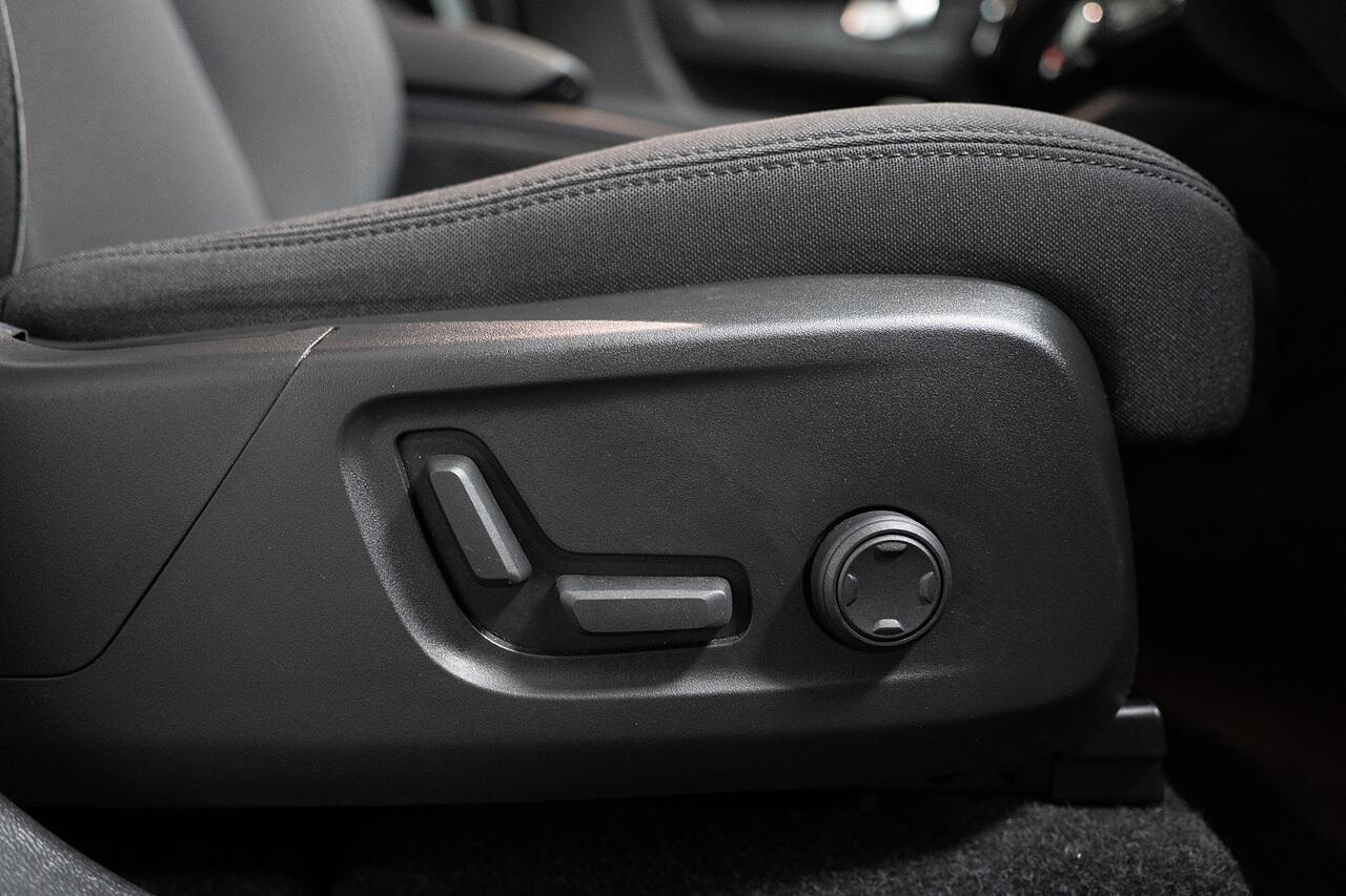 Volvo C40 view 7