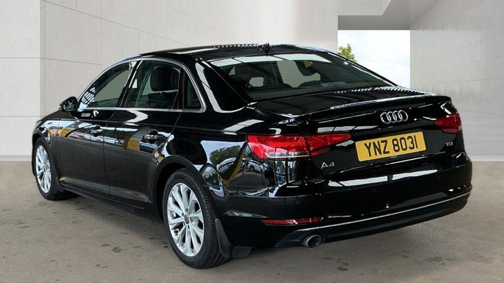 Audi A4 view 5