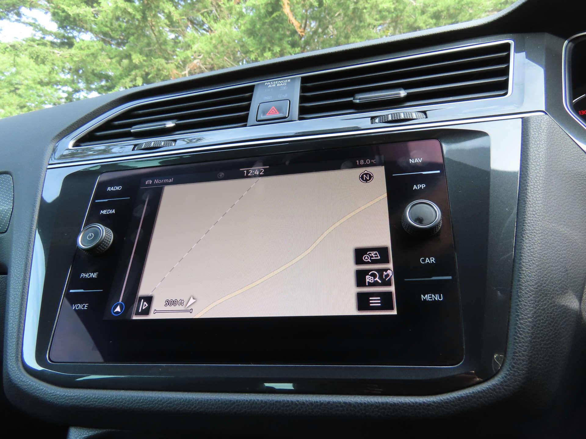 Volkswagen Tiguan view 10