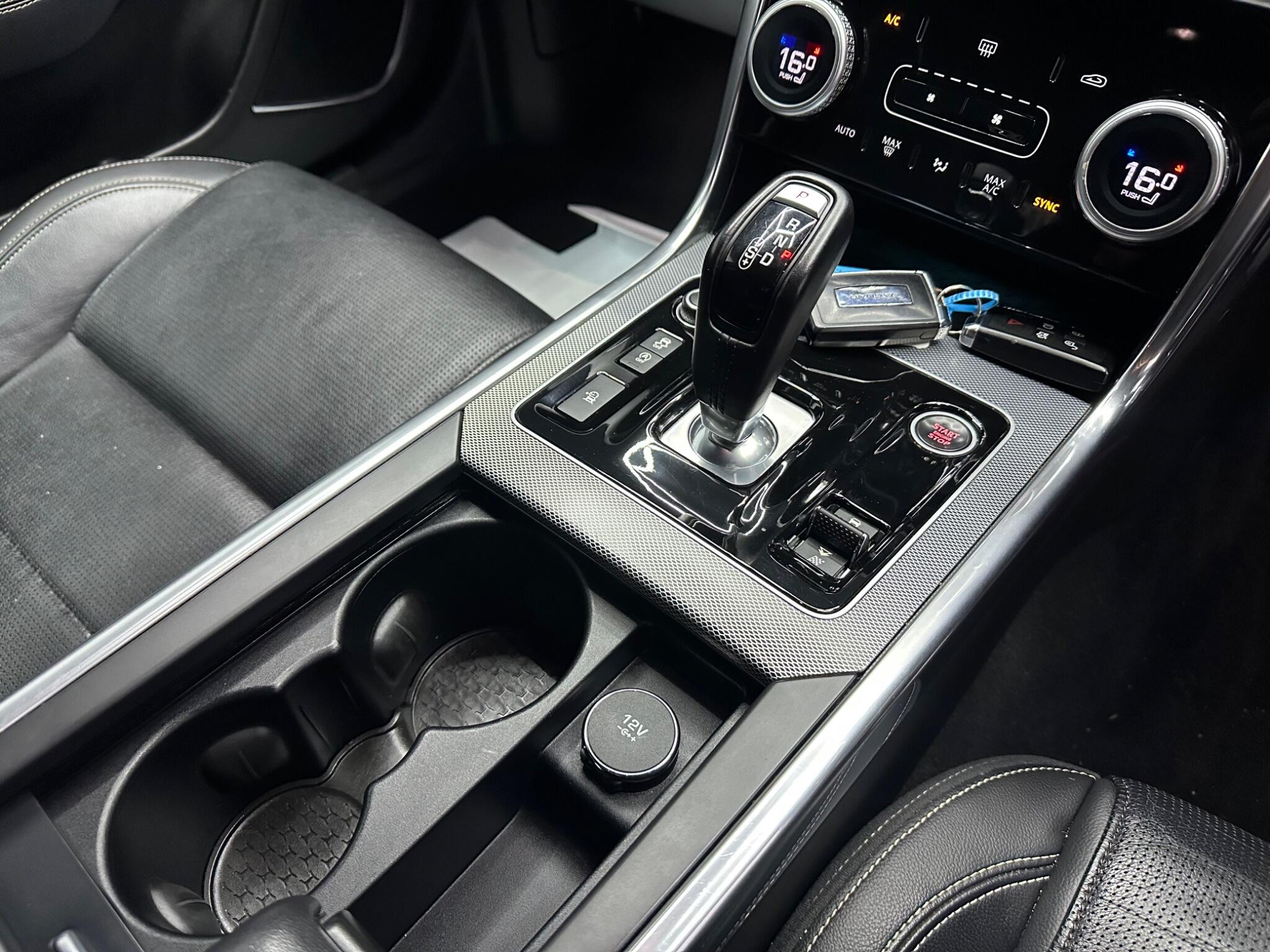 Jaguar Xe view 20