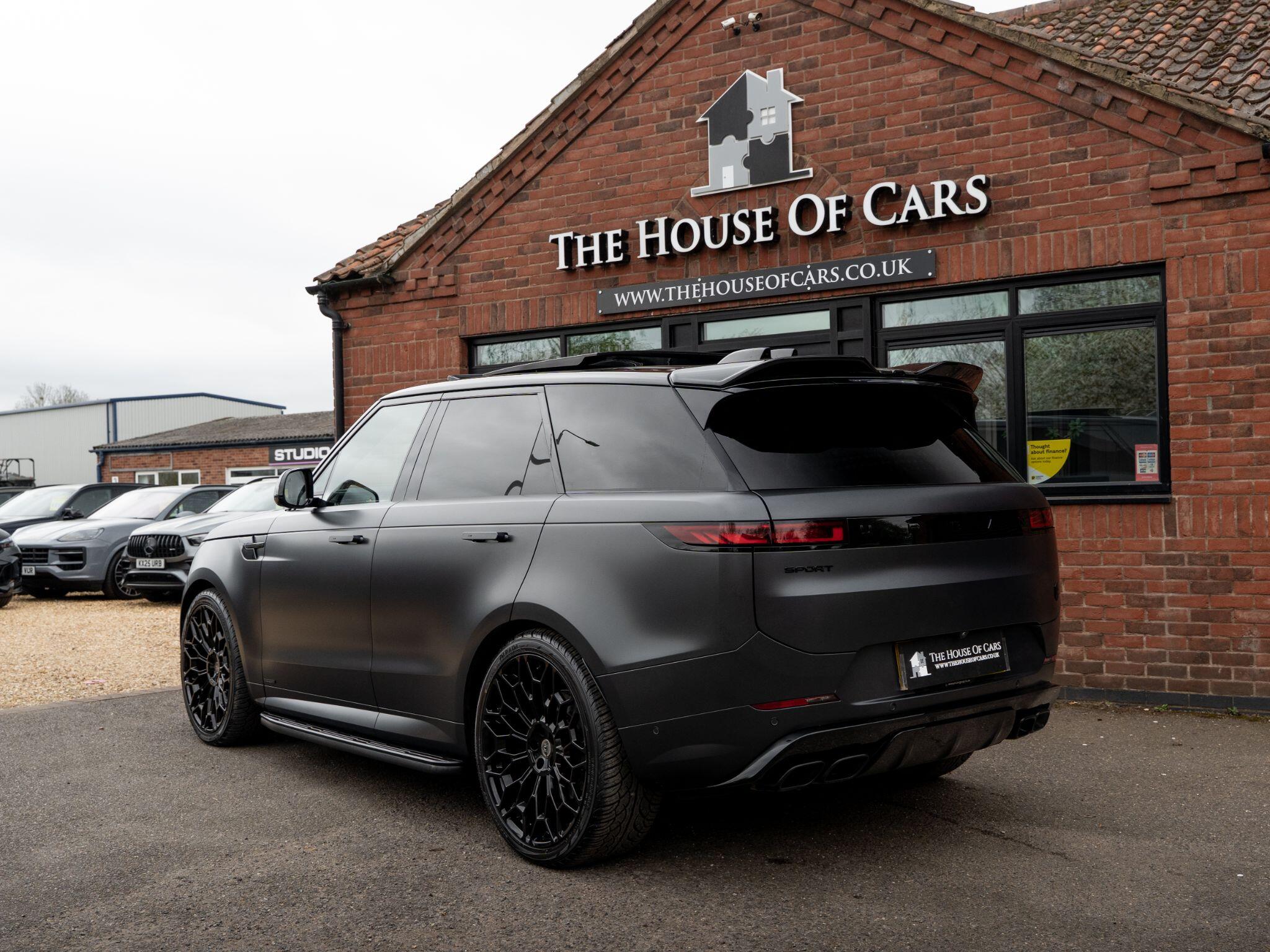 Land Rover Range Rover Sport view 13