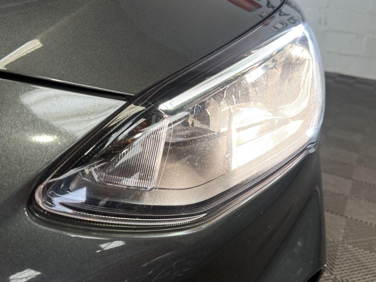 Ford Focus view 27
