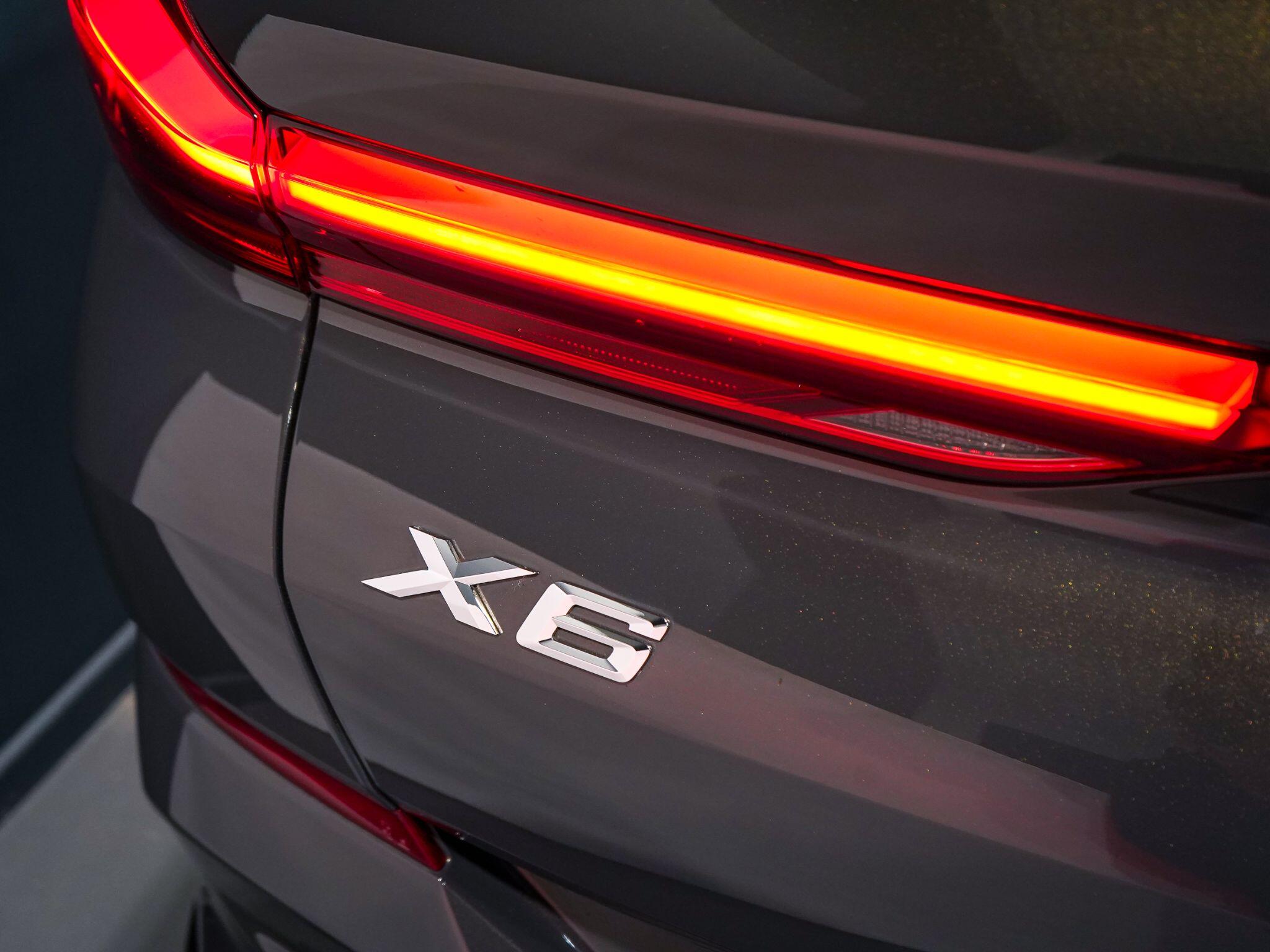 BMW X6 view 46