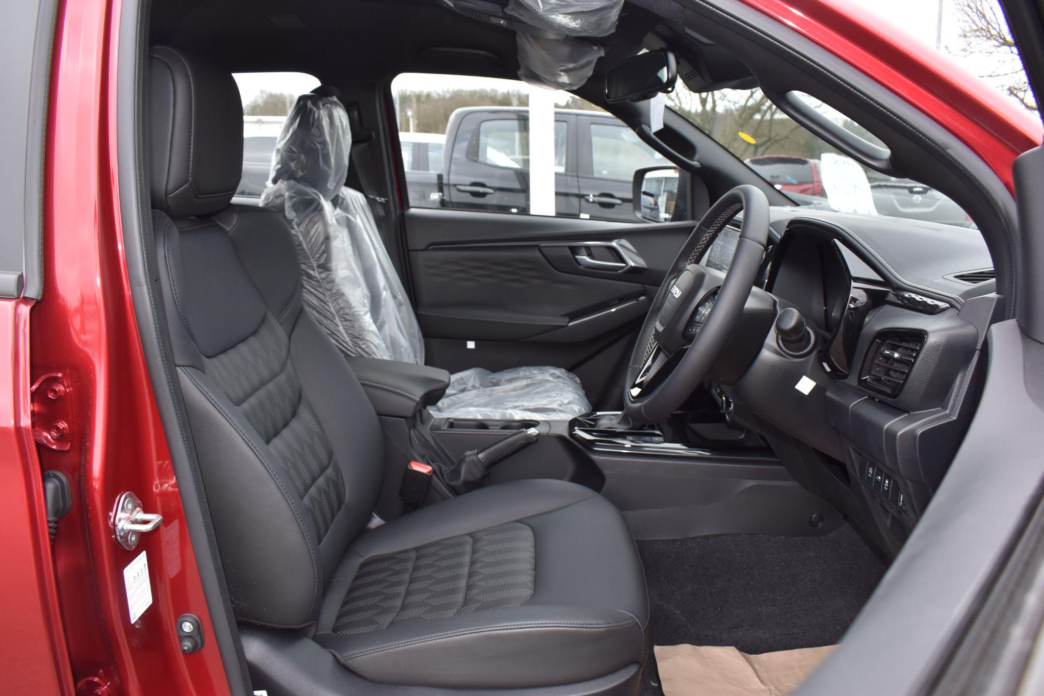 D-Max - 1.9 TD V-Cross Auto 4WD Euro 6 (s/s) 4dr - Image 24