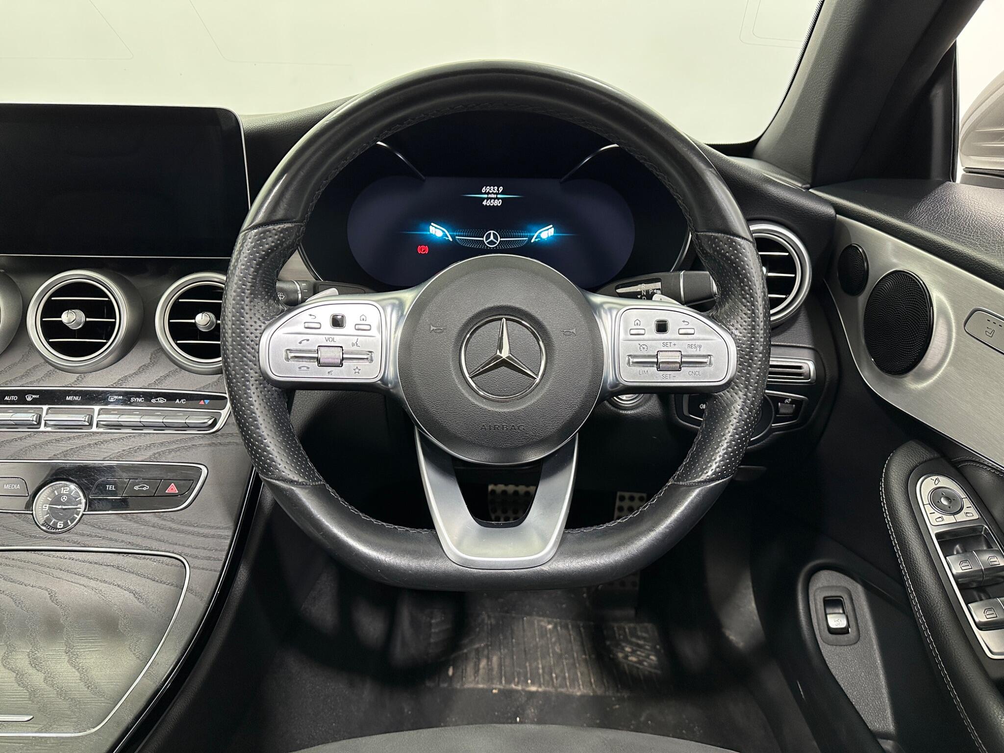Mercedes-Benz C-Class view 13