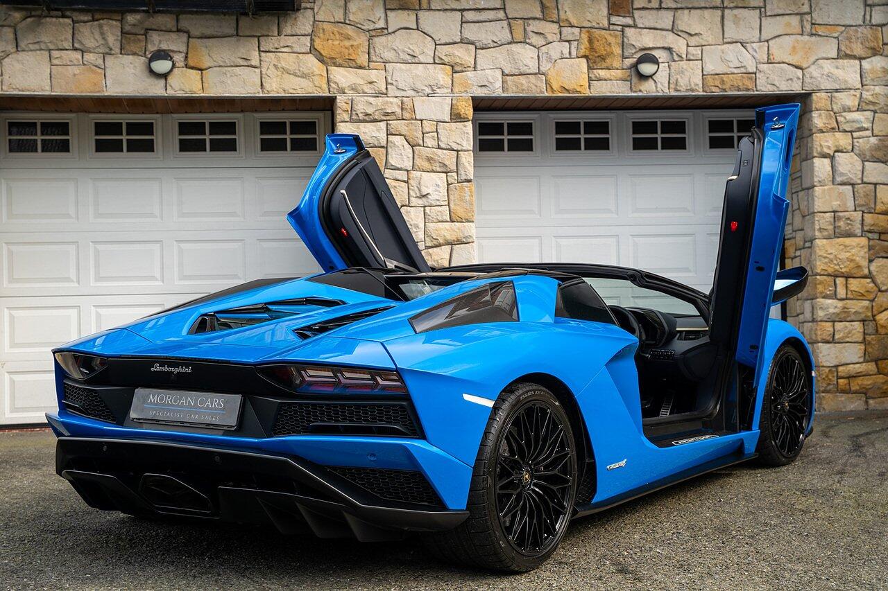 Lamborghini Aventador view 26