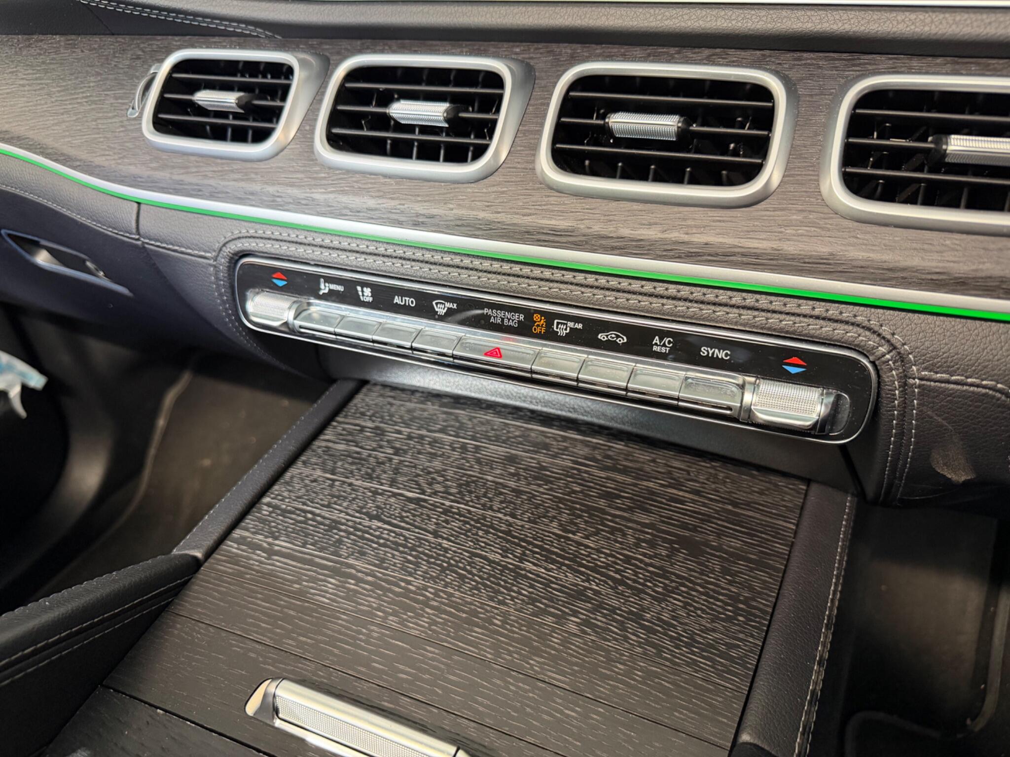 Mercedes-Benz Gle view 35