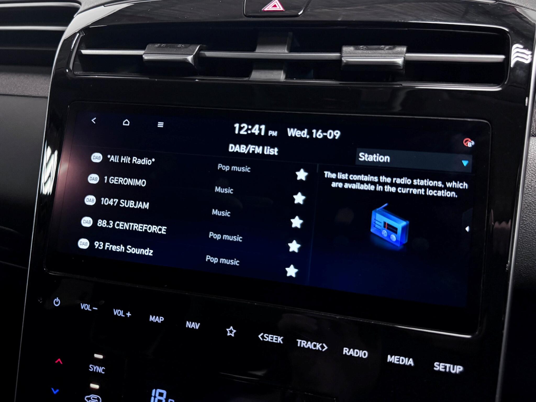 Hyundai Tucson view 60