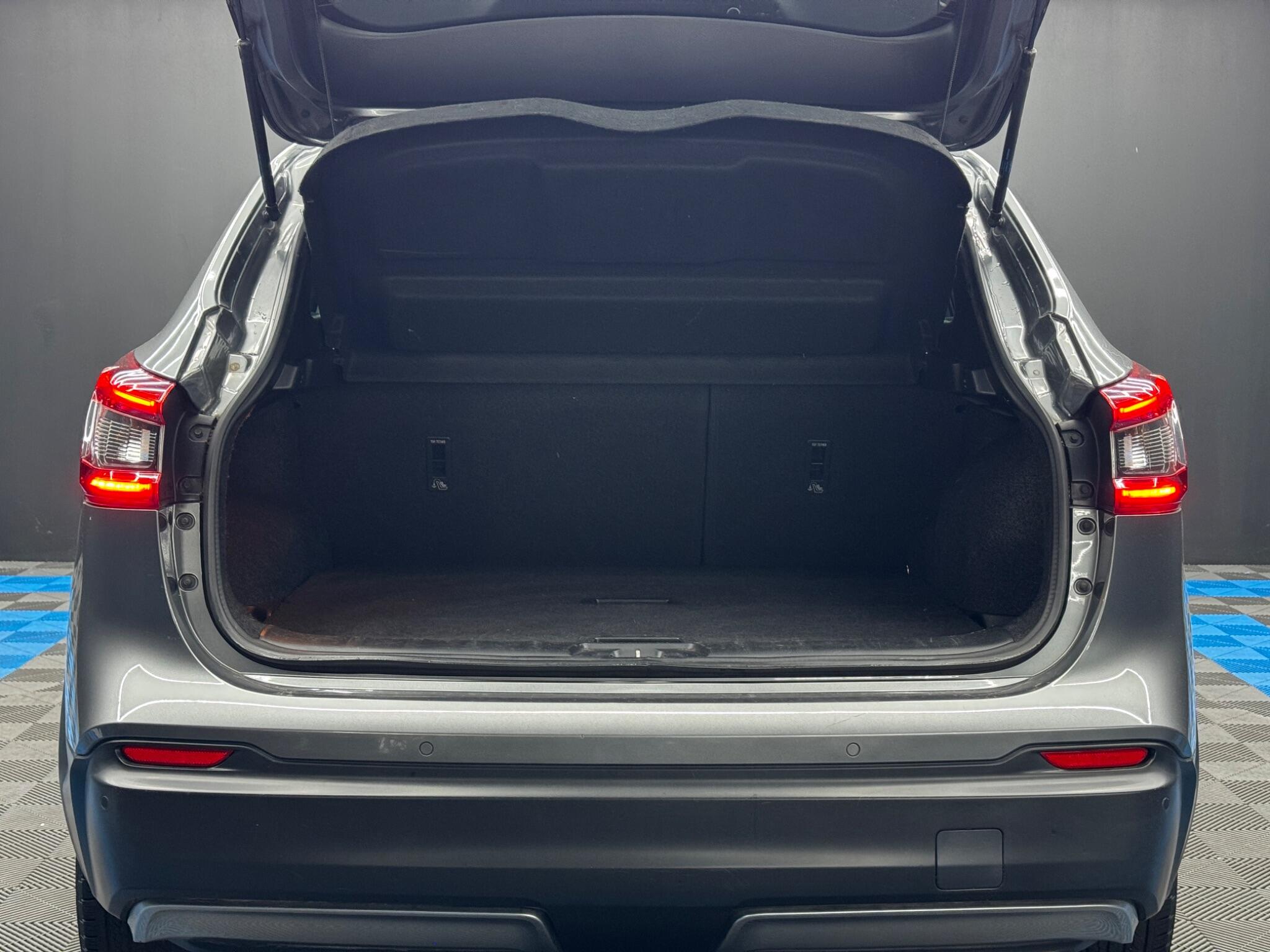 Nissan Qashqai view 36