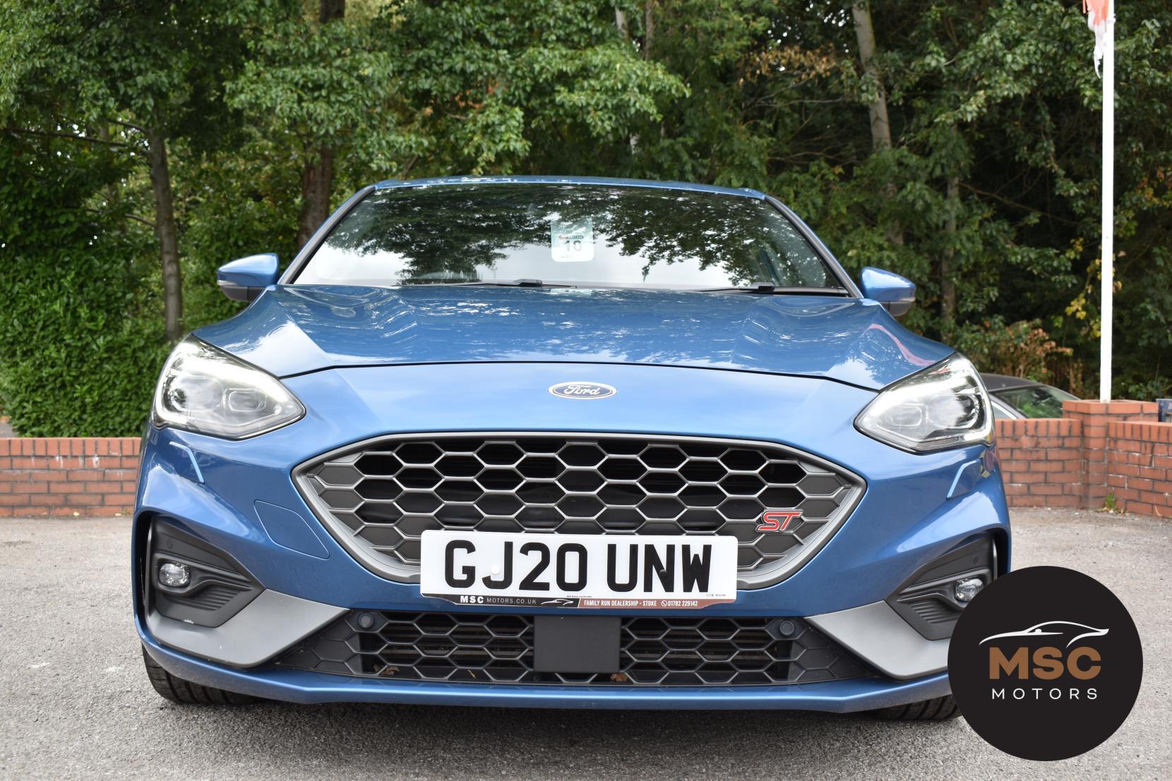 Ford Focus view 4
