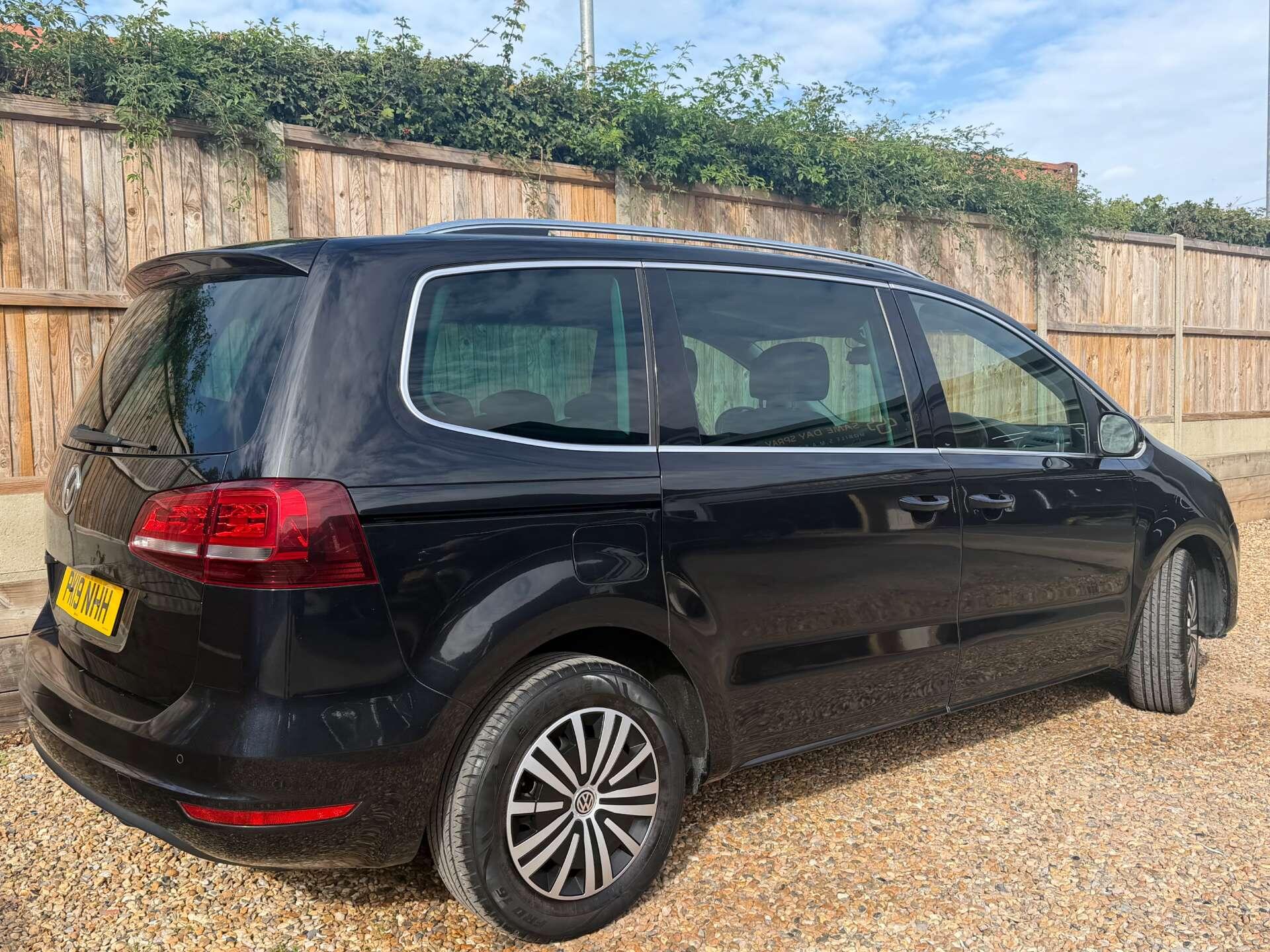 Volkswagen Sharan view 13