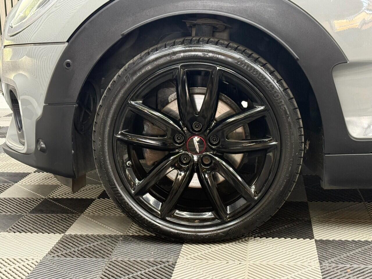 Mini Clubman view 4