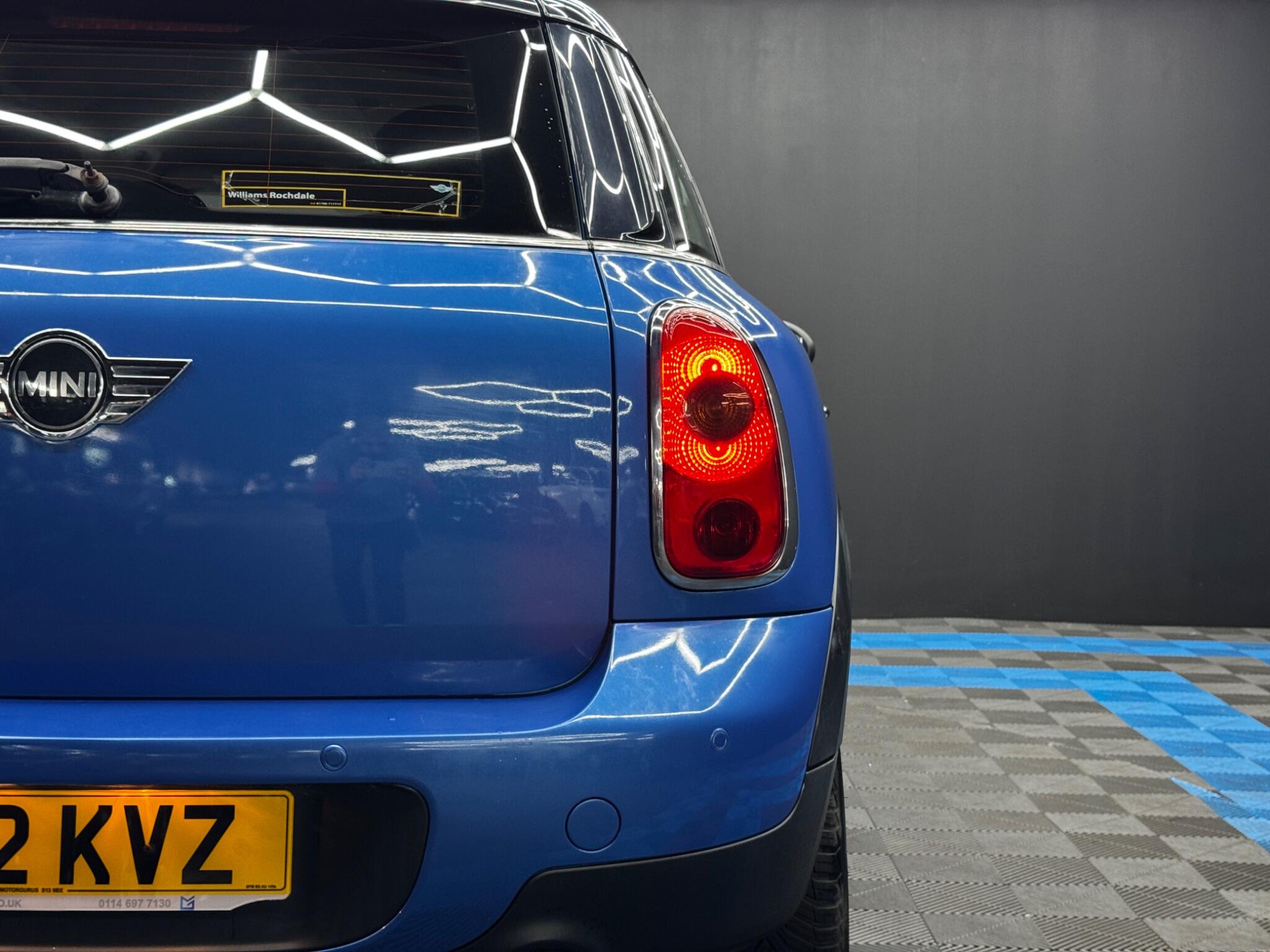 Mini Countryman view 35