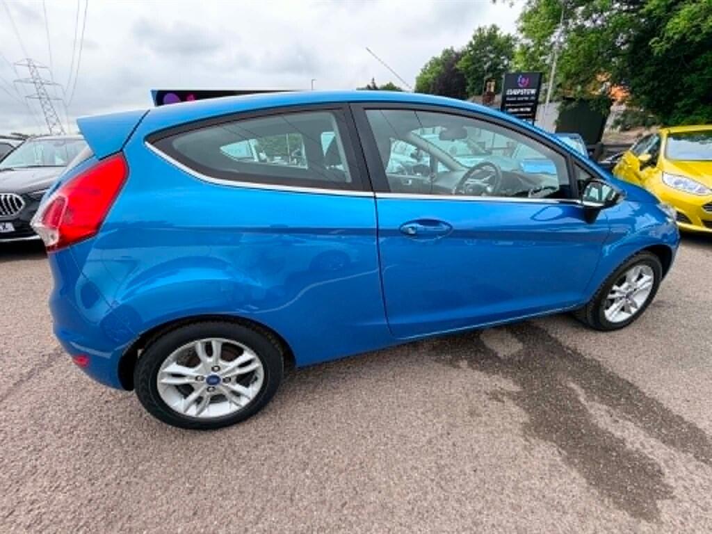 Ford Fiesta view 2