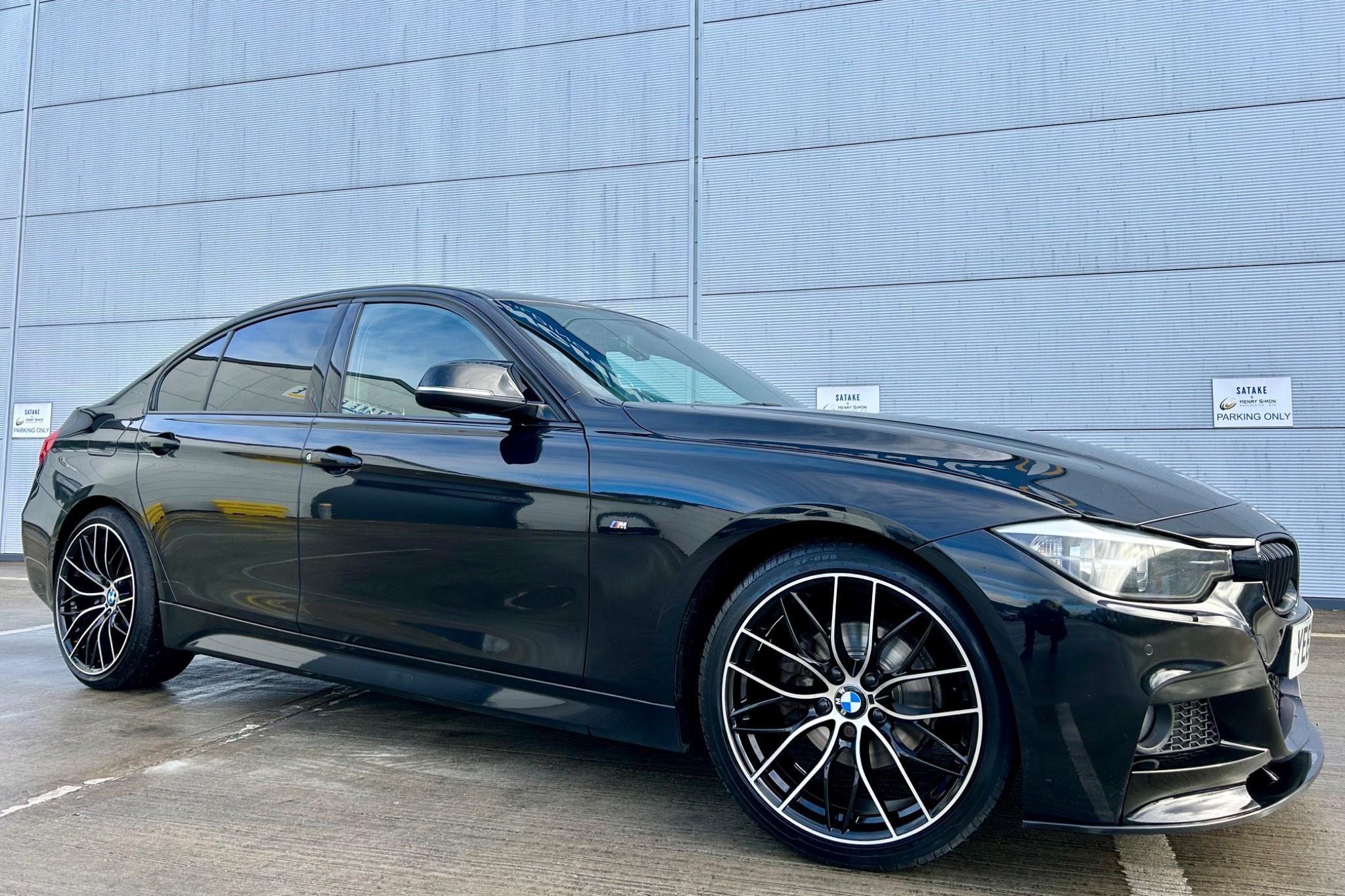 BMW 3 Series view 6