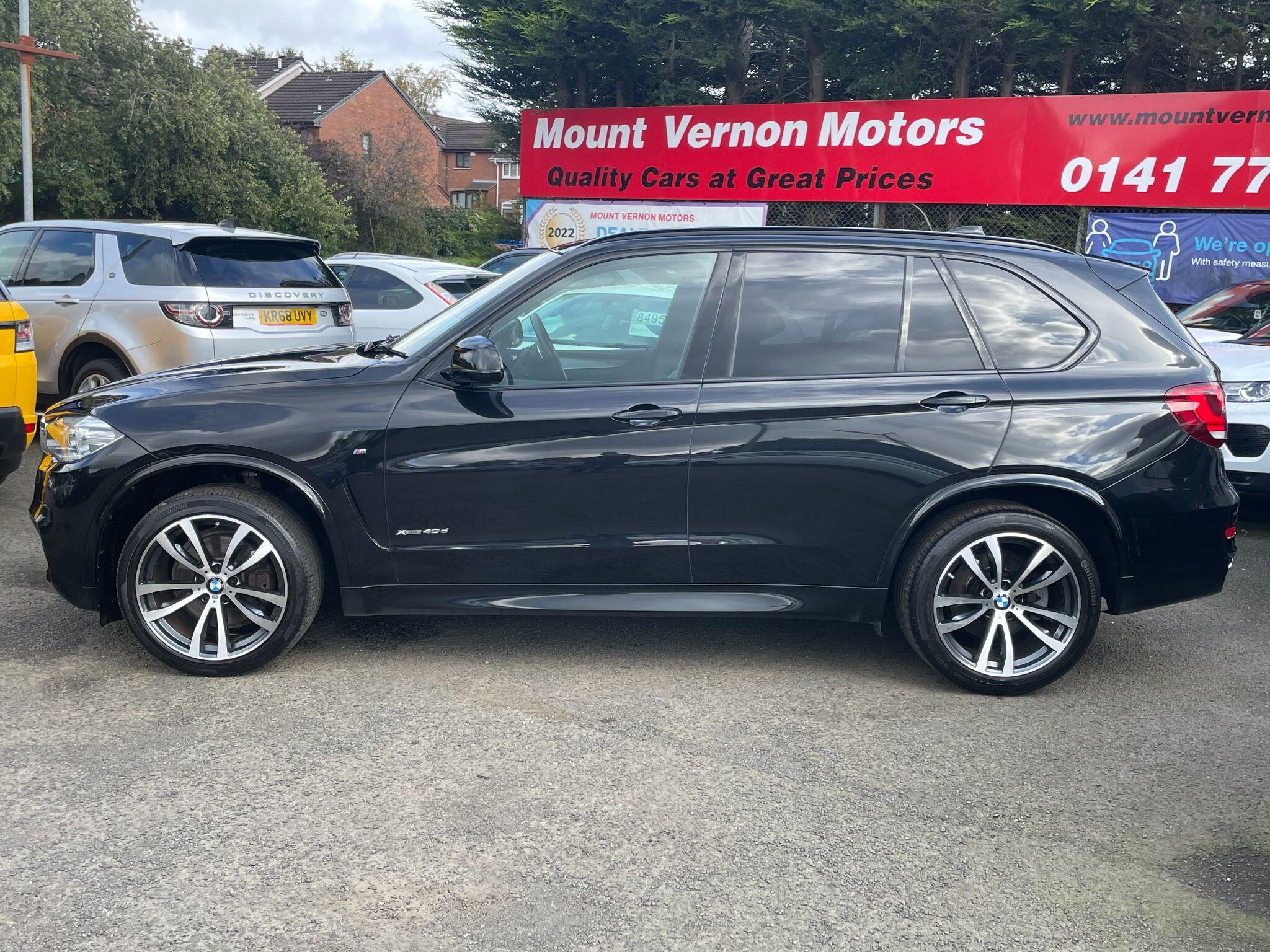 BMW X5 view 8
