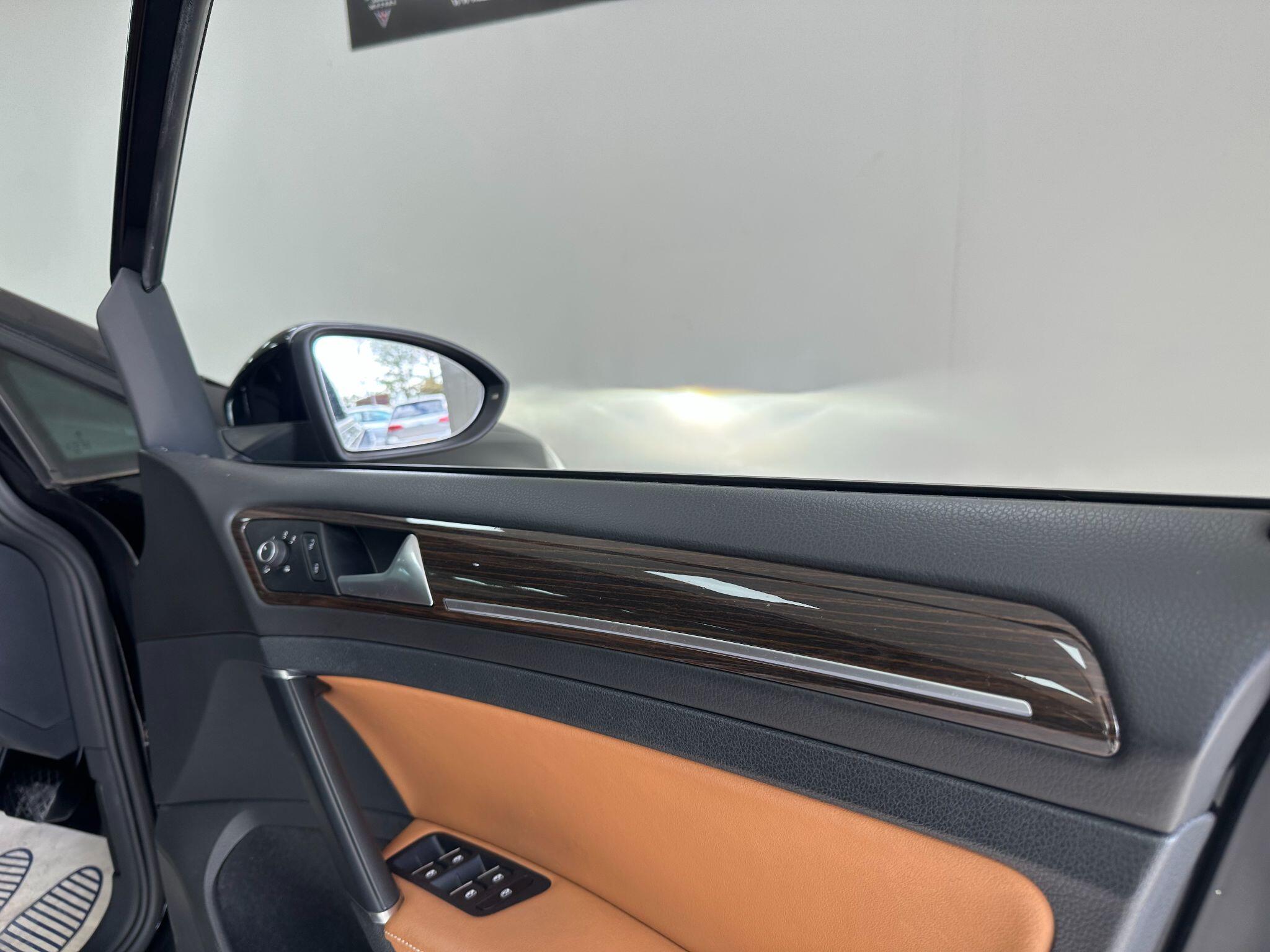 2015 Volkswagen Golf image 35
