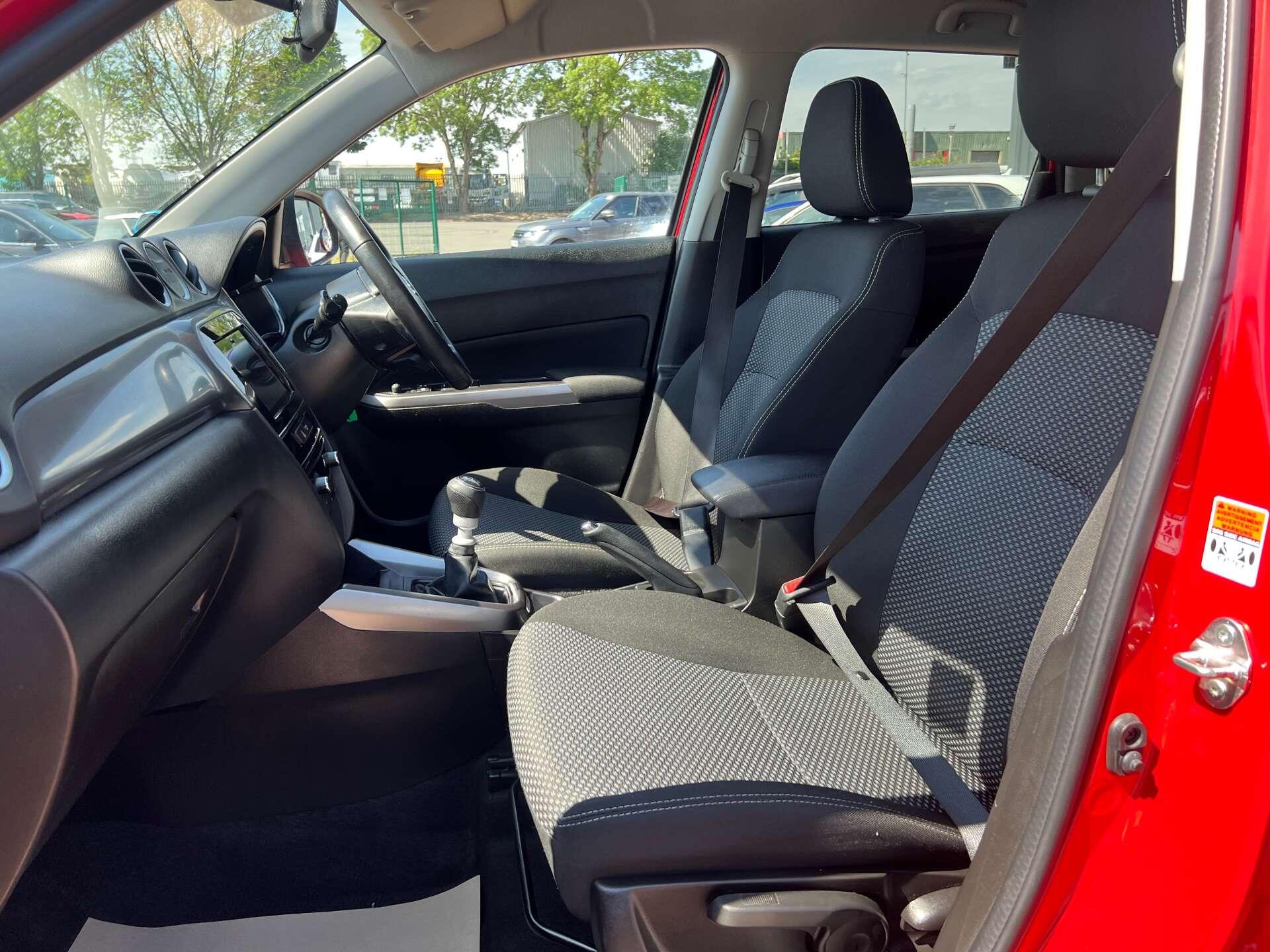 Suzuki Vitara view 45