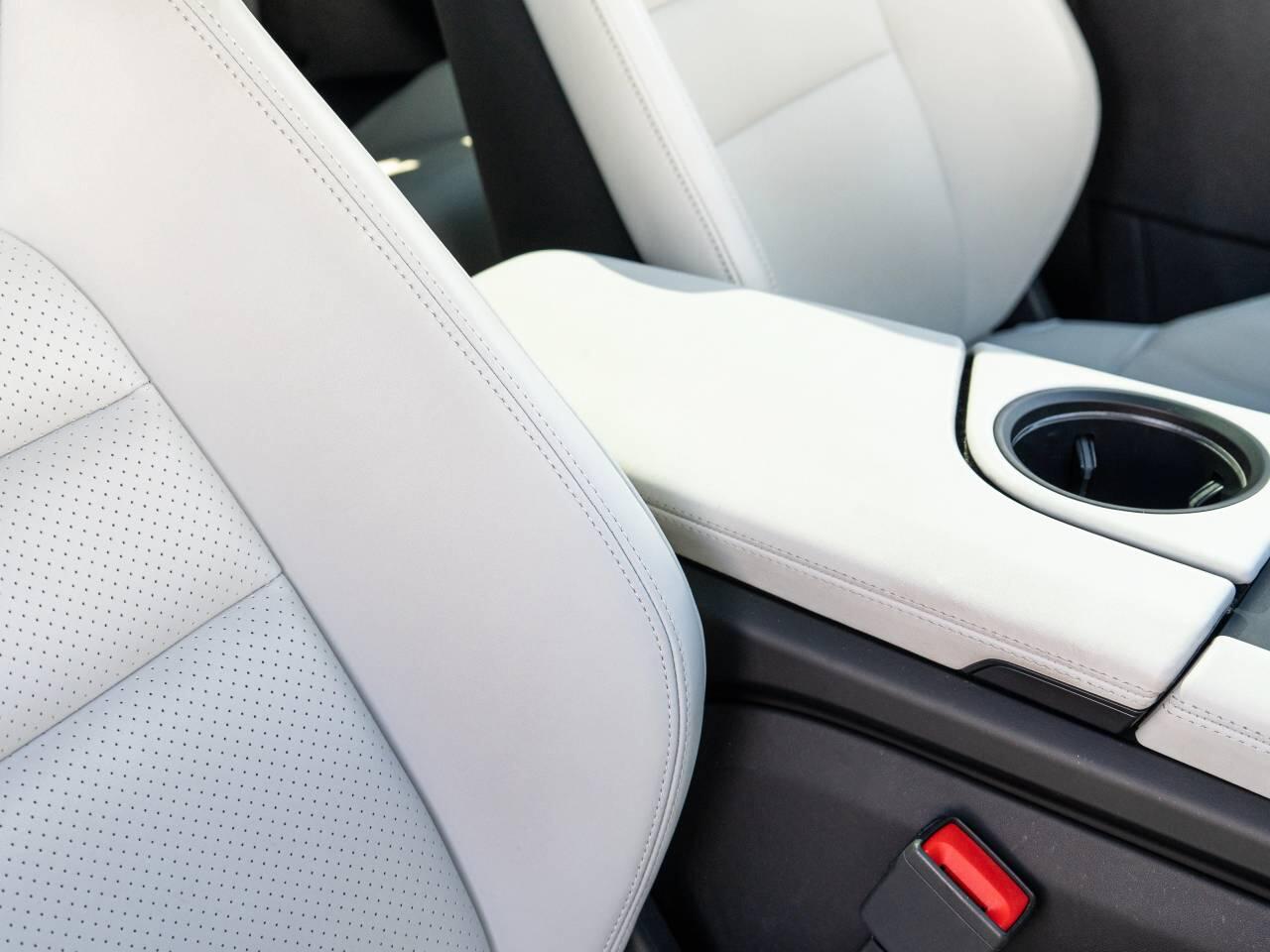 Porsche Taycan view 43
